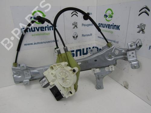 rudehejsemekanisme-hjre-bagtil-renault-megane-iii-hatchback-bz01_-b3_-16-16v-bz1b-bz1h-827200003r827300003r-2008-11237507 main image