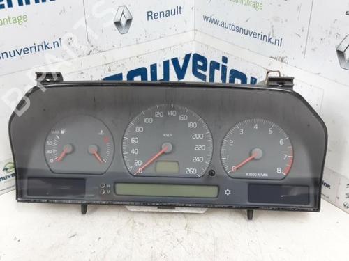 Used Instrument cluster Instrument cluster VOLVO C70 I Convertible (873) 2.4 T (193 hp) 40568849 40568849
