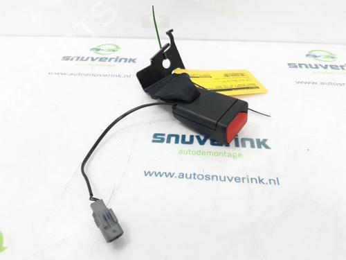 Used Seat buckle RENAULT MEGANE IV Hatchback (B9A/M/N_) 1.5 dCi 110 (B9A3) (110 hp) 10802419