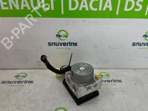 Used ABS pump RENAULT EXPRESS Box Body/MPV 1.5 Blue dCi 75 (F6AA) (75 hp) 30185601
