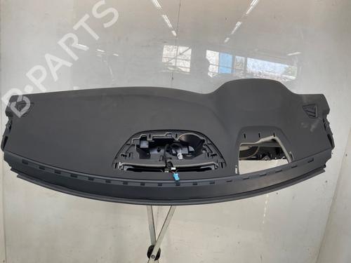 Used Dashboard Dashboard 37026221 37026221