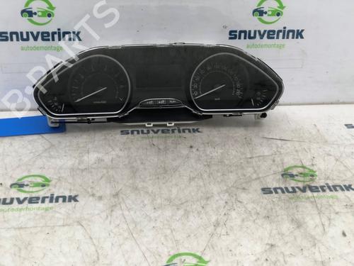 Used Instrument cluster PEUGEOT 2008 I (CU_) 1.2 THP 110 / PureTech 110 (110 hp) 18301083