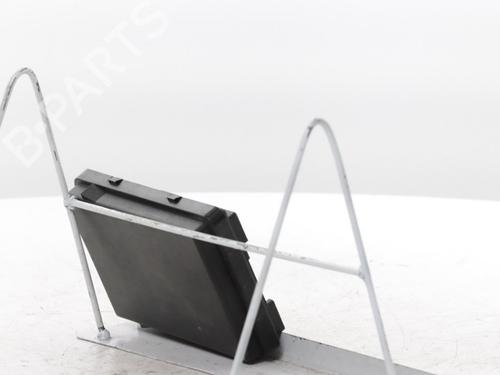 Fuse box RENAULT CLIO V (B7_) 1.0 TCe 90 (B7MT) | BP31050239E1