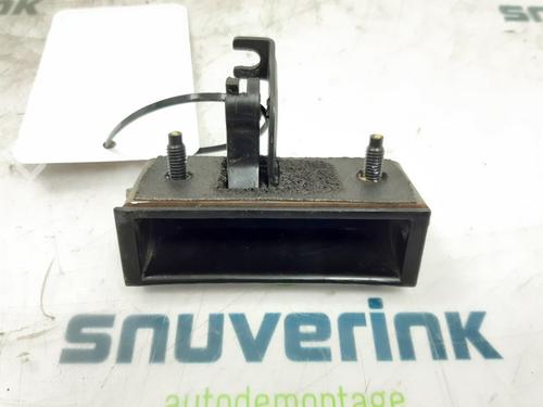 Used Tailgate handle NISSAN NV200 Van 1.5 dCi 90 (M20, M20N, M20M) (90 hp) 17571724