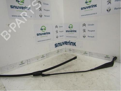 Used Front windshield wiper arm Front windshield wiper arm RENAULT ZOE (BFM_) ZOE (88 hp) 40565221 40565221