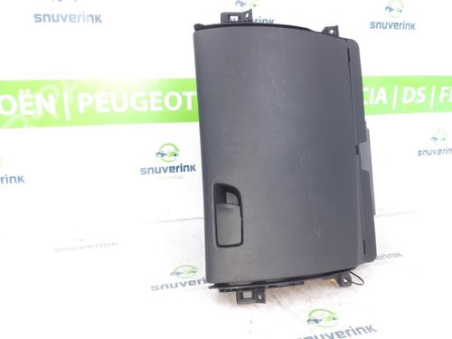 Used Glove box RENAULT MEGANE IV Grandtour (K9A/M/N_) 1.5 dCi 110 (110 hp) 20499451