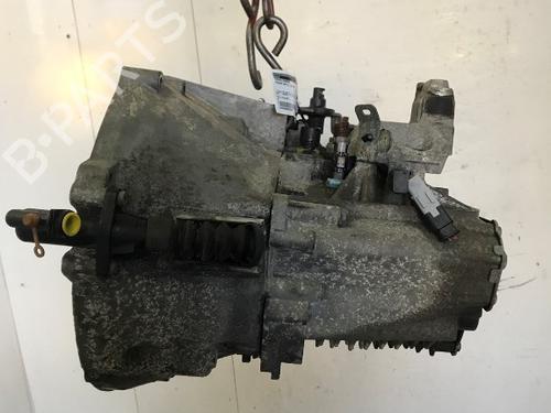 Gearkasse Gearkasse PEUGEOT 308 SW II (LC_, LJ_, LR_, LX_, L4_) 1.6 BlueHDi 120 (120 hp) 34566183 34566183