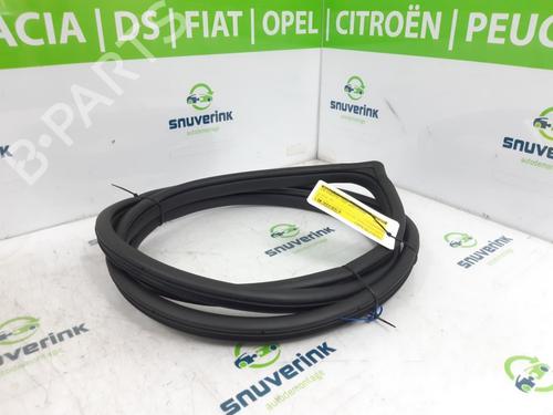 Gummilist KIA STONIC (YB) 1.0 T-GDi Eco-Dynamics+ (101 hp) 20158173