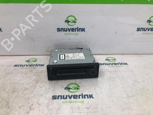 Radio IVECO DAILY VI Van 35S17, 35C17, 40C17, 50C17, 55C17, 60C17, 65C17, 70C17 | BP40578937E6 - Image 2