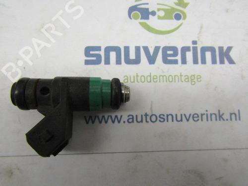 Used Injector RENAULT MEGANE II (BM0/1_, CM0/1_) 2.0 16V (BM0U, CM0U) (135 hp) 13322986