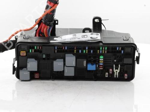 Fuse box LAND ROVER DEFENDER Station Wagon (L663) P300 Si4 4x4 | BP40588802E1 - Image 11