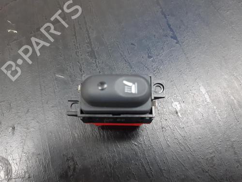 Used Switch RENAULT MEGANE I Cabriolet (EA0/1_) 1.6 16V (EA04, EA0B, EA11, EA1J) (107 hp) 11244322
