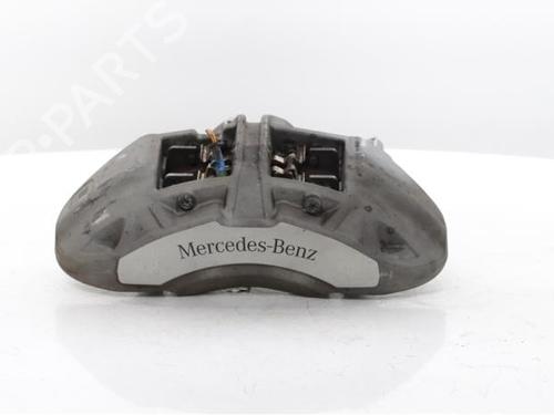 Used Right front brake caliper Right front brake caliper MERCEDES-BENZ C-CLASS T-MODEL (S206) C 300 e (206.254) (313 hp) 40543604 40543604