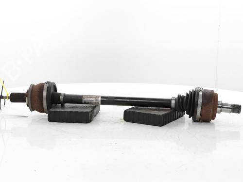 Used Left rear driveshaft Left rear driveshaft VOLVO XC60 II (246) T6 Plug-In Hybrid AWD (340 hp) 40527559 40527559
