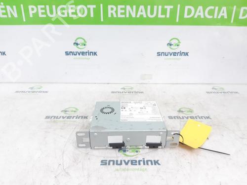 Bilradio RENAULT CAPTUR II (HF_) TCe 130 (HFMF) (131 hp) 21194694