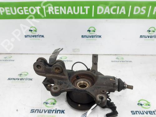 Used Right front steering knuckle PEUGEOT EXPERT Van (V_) E-EXPERT (136 hp) 25205092
