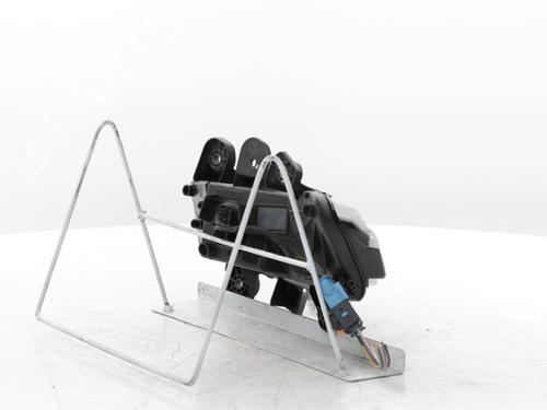 Left daytime light PEUGEOT 3008 II SUV (MC_, MR_, MJ_, M4_) 1.5 BlueHDi 130 | BP31592185C104 