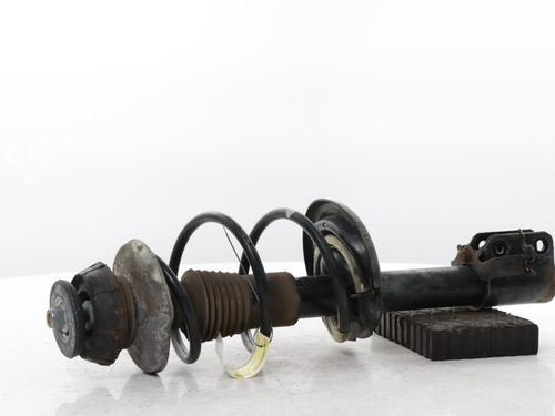 Left front shock absorber DACIA SANDERO II TCe 90 (B8M1, B8MA, B8AC) | BP30757886M16 