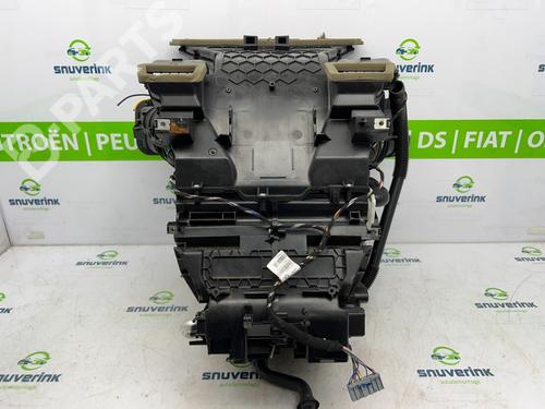 Used Heater matrix box Heater matrix box OPEL VIVARO B Van (X82) 1.6 CDTI (05) (140 hp) 10807110 10807110