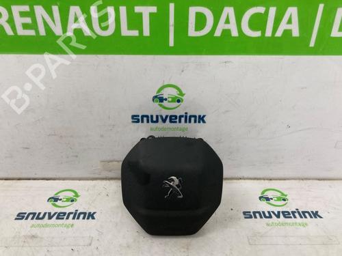 Używane Poduszka powietrzna Airbag kierownicy PEUGEOT 3008 II SUV (MC_, MR_, MJ_, M4_) Hybrid (224 hp) 30812539