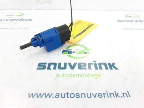 Used Switch RENAULT CLIO IV Grandtour (KH_) 1.5 dCi 90 (KHN3, KHN4) (90 hp) 24163923