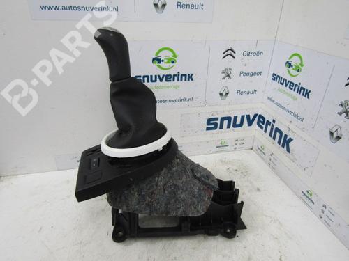 Used Manual gearbox selector Manual gearbox selector RENAULT TWINGO III (BCM_, BCA_) 1.0 SCe 70 (71 hp) 10795266 10795266