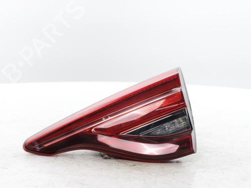Used Right taillight Right taillight 37026152 37026152