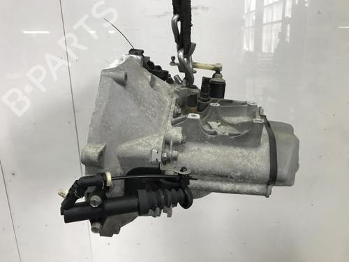 gearbox-citroen-c4-cactus-2014-40587169 main image