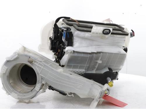 Heater matrix box CITROËN C4 Picasso II 1.2 THP 130 | BP34566684M61 - Image 4