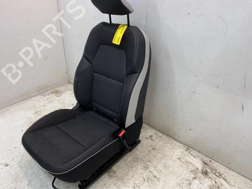 Right front seat RENAULT CAPTUR II (HF_) TCe 140 (HFN0) | BP29899680C16