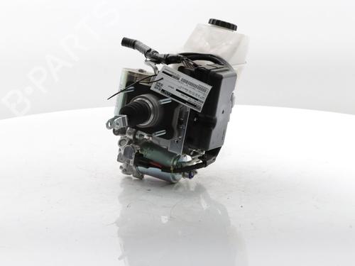 Brake master cylinder TOYOTA RAV 4 V (_A5_, _H5_) 2.5 Hybrid AWD (AXAH54, AXAL54) | BP28288859M77 