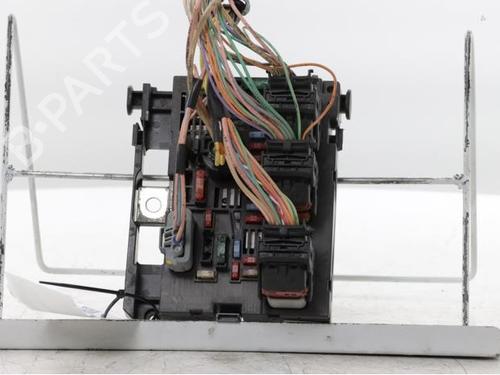 Used Fuse box Fuse box PEUGEOT 308 I (4A_, 4C_) 1.6 16V (120 hp) 31960746 31960746