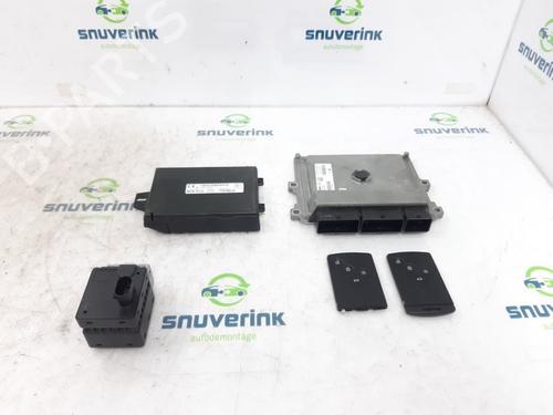 Used Engine control unit (ECU) Engine control unit (ECU) 11760604 11760604