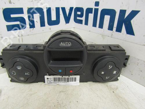 Used Climate control RENAULT MEGANE II (BM0/1_, CM0/1_) 2.0 16V (BM0U, CM0U) (135 hp) 14368223