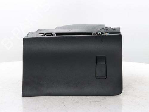 Used Glove box Glove box PEUGEOT 208 II (UB_, UP_, UW_, UJ_) 1.2 PureTech 75 (75 hp) 34564539 34564539