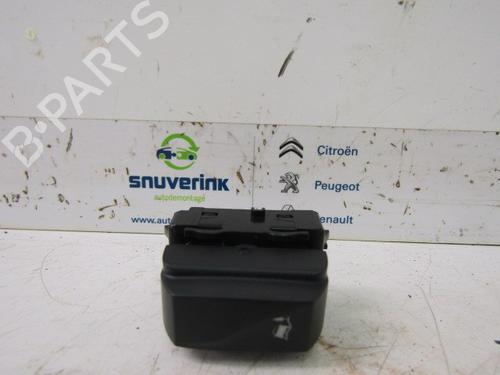 Used Switch Switch 10792015 10792015