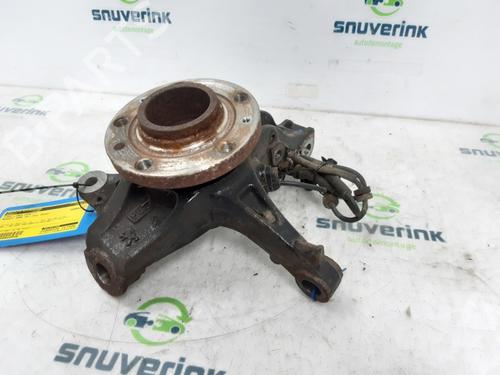 Used Left front steering knuckle PEUGEOT 3008 II SUV (MC_, MR_, MJ_, M4_) 1.2 THP/ PureTech 130 (MRHNSM, MRHNSU, MRHNSJ, MRHNYW,... (131 hp) 21174226