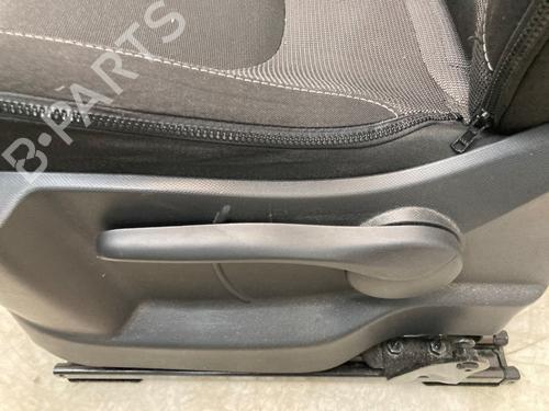 Left front seat RENAULT CAPTUR I (J5_, H5_) 1.2 TCe 120 | BP31960093C15 - Image 4