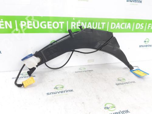 Used Windscreen washer tank PEUGEOT 308 SW II (LC_, LJ_, LR_, LX_, L4_) 1.6 BlueHDi 120 (120 hp) 16409224