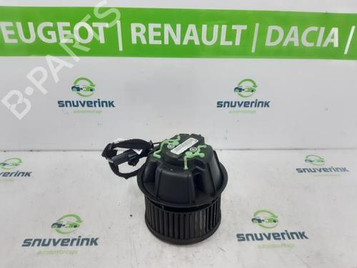 Used Heater blower motor Heater blower motor DACIA DUSTER (HS_) 1.2 TCe 125 (125 hp) 40575483 40575483