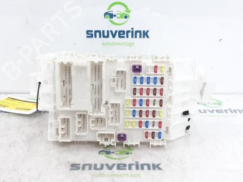 Used Fuse box SUZUKI SWIFT IV (FZ, NZ) 1.2 (AZH412, ZC72S) (94 hp) 18950329