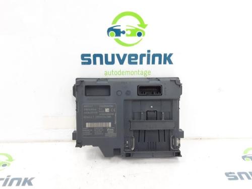 Used Card reader Card reader RENAULT CLIO IV (BH_) 0.9 TCe 90 (BHNF, BHMA, BHMH, BHJK, BHJR) (90 hp) 40571698 40571698
