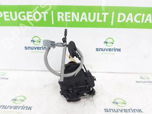 Used Rear right lock RENAULT CAPTUR II (HF_) E-TECH 160 (158 hp) 18950379