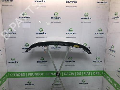 rear-spoiler-citroen-c4-cactus-2014-40576956 main image