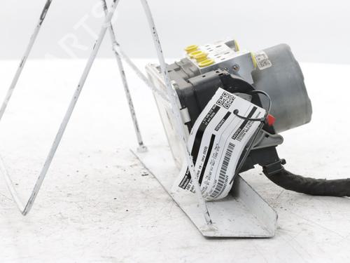 ABS pump BMW 1 (F40) 118 i | BP33846047M43 - Image 8