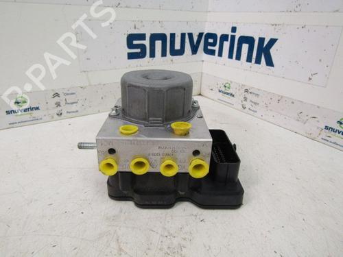 Used ABS pump RENAULT CAPTUR I (J5_, H5_) 0.9 TCe 90 (90 hp) 15294839
