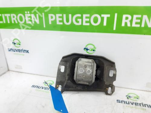 Used Engine mount Engine mount 24165790 24165790