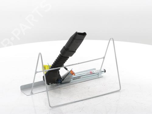 Seat buckle RENAULT KADJAR (HA_, HL_) 1.2 TCe 130 (HLMR) | BP29241378I32 