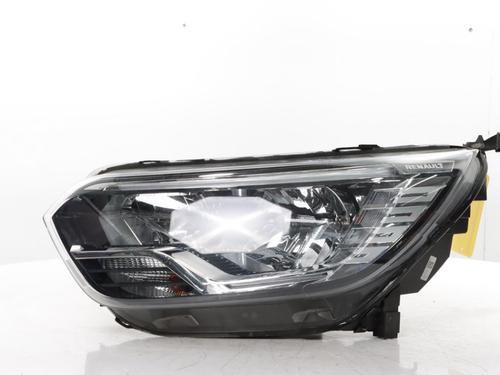 Używane Lampa przednia lewa RENAULT EXPRESS Box Body/MPV 1.5 Blue dCi 75 (F6AA) (75 hp) 30759039