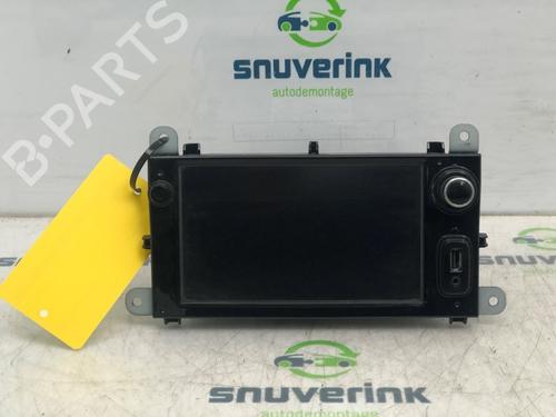 Autoradio RENAULT CLIO IV (BH_) 1.5 dCi 90 (90 hp) 17147000